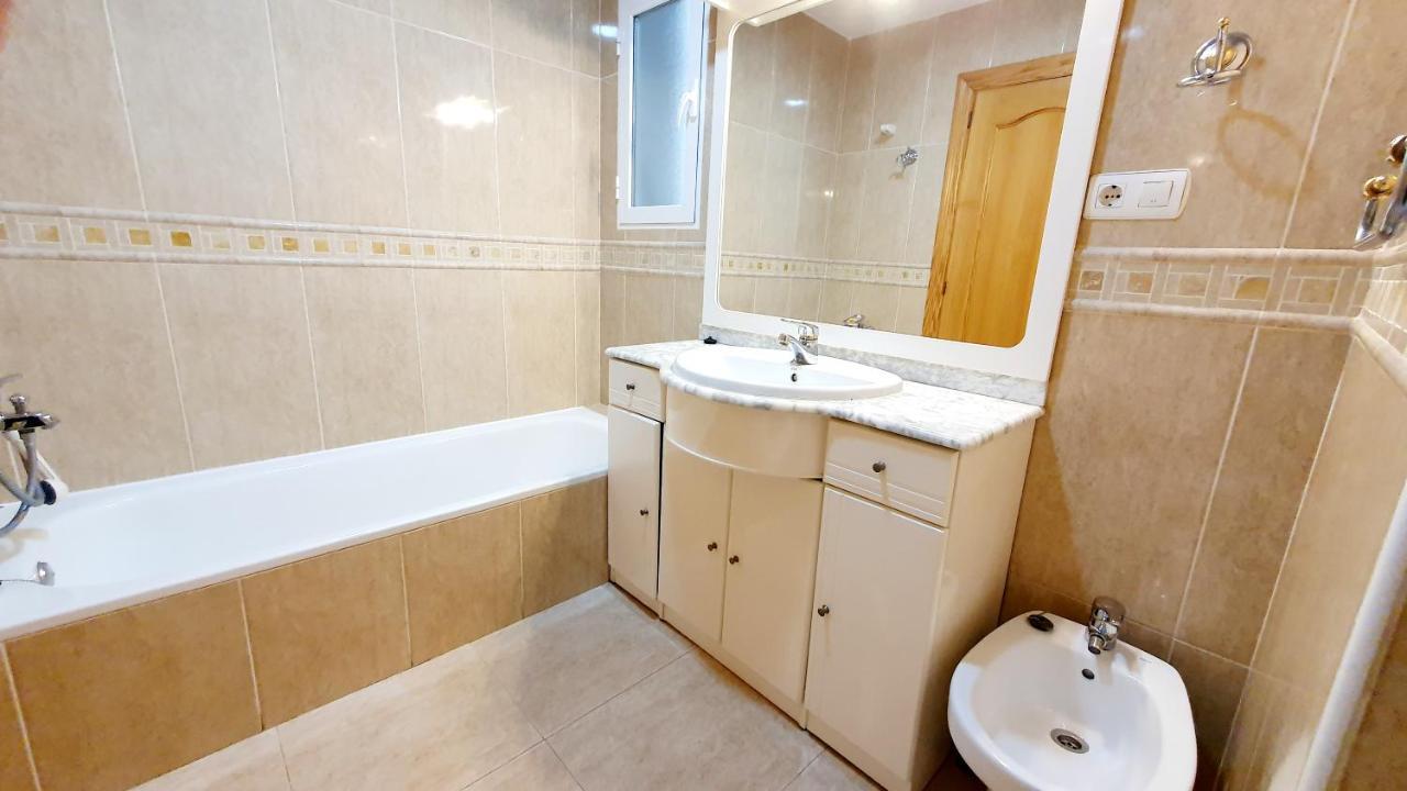 Apartamento Alameda Garden Yecla Exterior photo